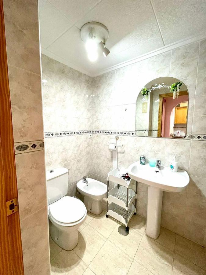 Torrevieja Comfortable Apartment Esterno foto