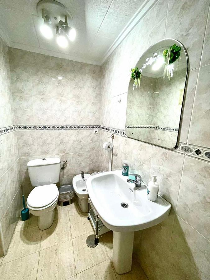 Torrevieja Comfortable Apartment Esterno foto