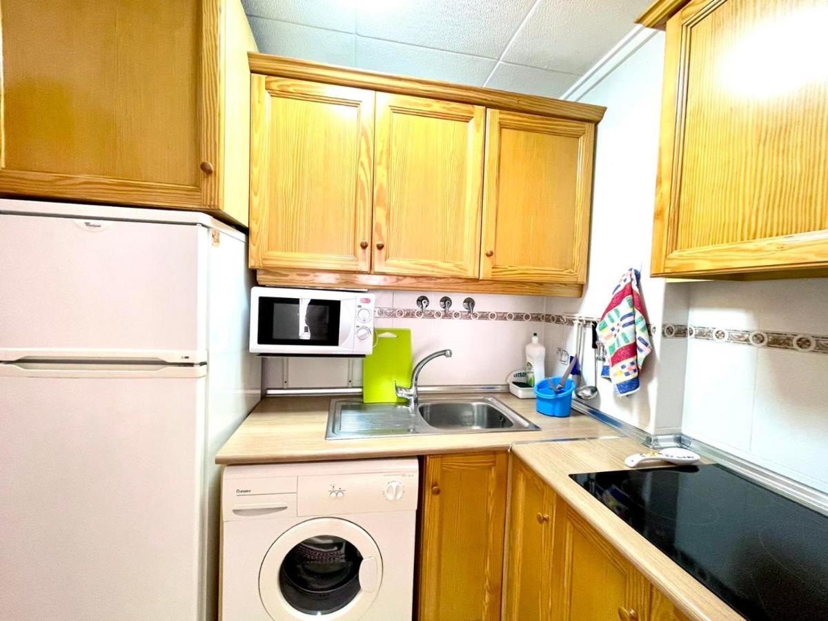 Torrevieja Comfortable Apartment Esterno foto