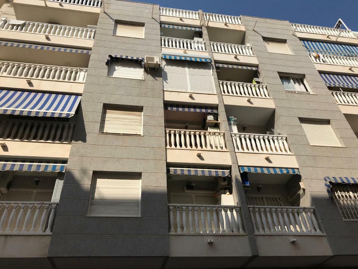 Torrevieja Comfortable Apartment Esterno foto